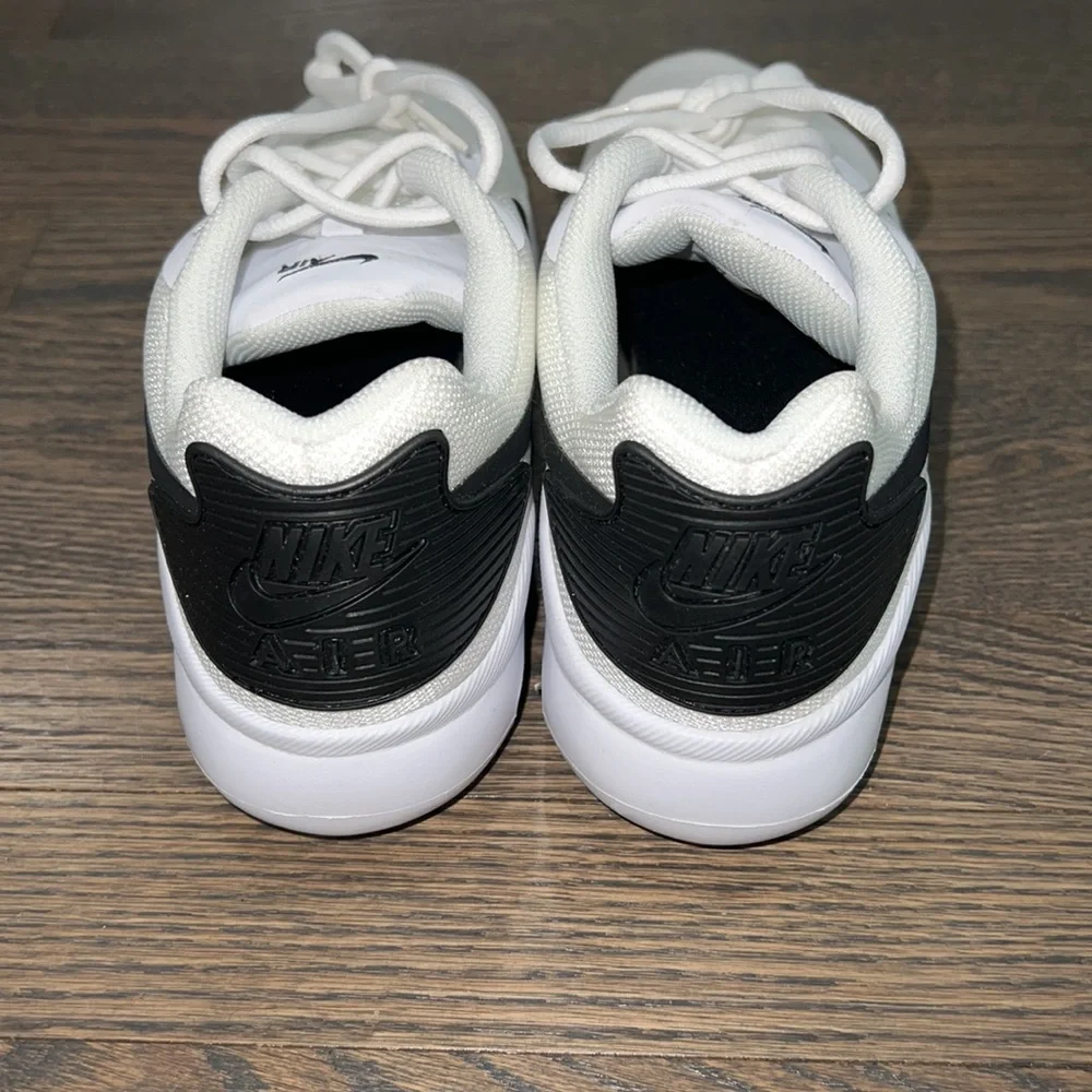 Nike Air Max-NWOB